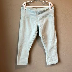 Lululemon Cropped Pinstripe Legging